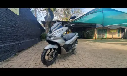 Honda pcx 150 dlx