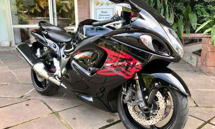 Suzuki hayabusa gsx 1300r gsx 1300r hayabusa