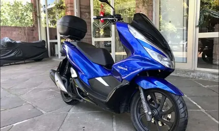 Honda pcx 150 scooter