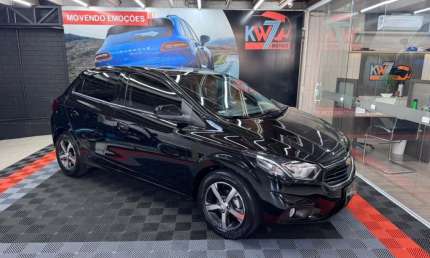 Chevrolet onix 2018 1.4 mpfi ltz 8v flex 4p automático