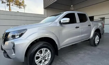 Nissan frontier se 4x4 att 2023
