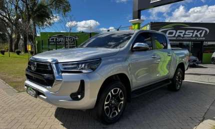  toyota hilux cd srx 4x4 2.8 tdi 16v turbo 204cv diesel automático - 2025