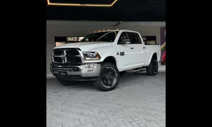 Dodge ram 2500 laramie 6.7 tdi cd 4x4 dies
