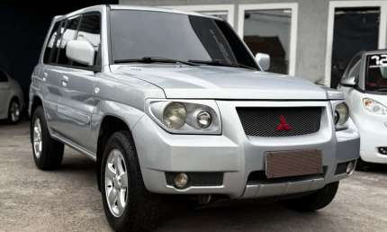 Mitsubishi pajero tr4 2009 2.0 4x4 16v 131cv blindado automático 