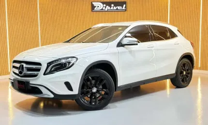 Mercedes benz gla200 1.6 2015