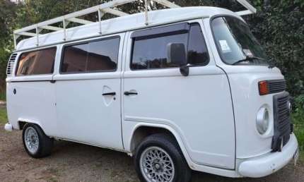 Volkswagen kombi kombi 1.4 envidraçada