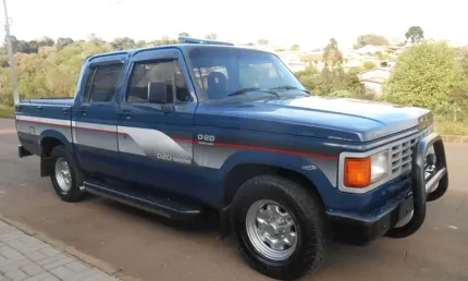 Chevrolet d20 4.0 custom de luxe cd 8v diesel 4p manual