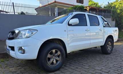 Toyota hilux 2.5 std 4x4 cd 16v turbo diesel 4p manual