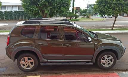 Renault duster dynamic 2.0 automatica em exelente estado de conservação 
