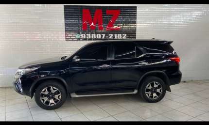 Toyota hilux sw4 2.8 srx 4x4 7 lugares 16v turbo intercooler diesel 4p automático