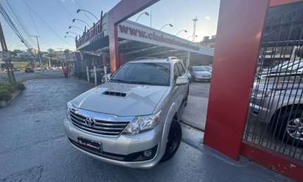 Toyota hilux sw4 3.0 srv 4x4 16v turbo intercooler diesel 4p automático