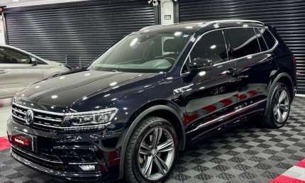 Tiguan r-line 350 7 lugares + teto solar + garantia de 02 anos