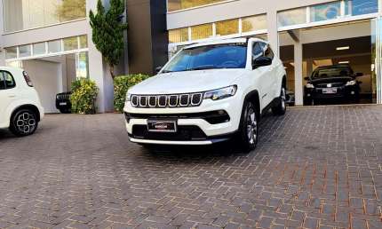 Jeep compass long. t270 1.3 tb 4x2 flex aut.