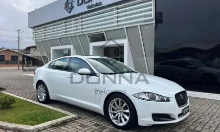 Jaguar xf jaguar 2.0 gtdi sport luxury 240cv aut.  - branca - 2014/2015