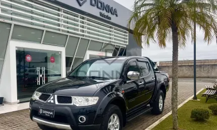 Mitsubishi l200 triton mc/ 3.2 d - preta - 2013/2013