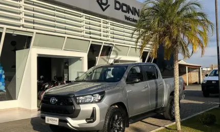 Toyota hilux /  cdsr a4fd - prata - 2021/2021