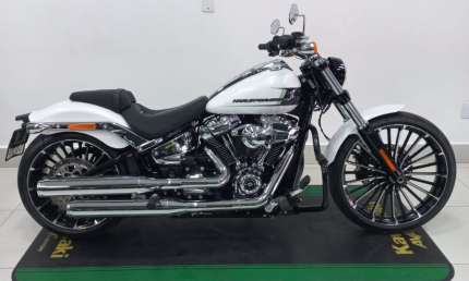 Harley davidson breakout 117