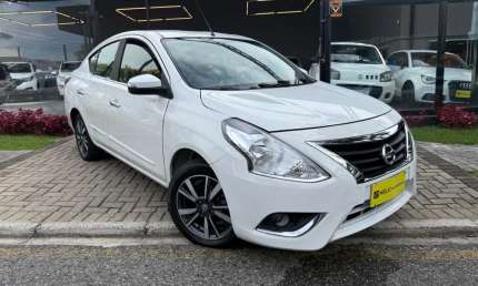 Nissan versa 16uniquecvt 2018