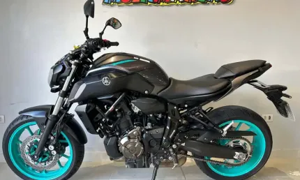 Yamaha mt-07 abs 2025