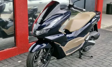 Honda pcx 160 dlx abs 2025