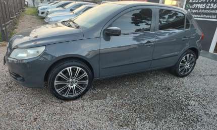 Gol g5 completo, com direção e ar condicionado.