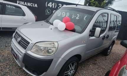 Doblo 1.8 - 7 lugares 