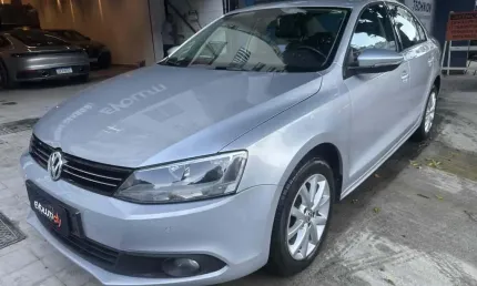 Volkswagen jetta 2012 2.0 comfortline 120cv flex 4p tiptronic
