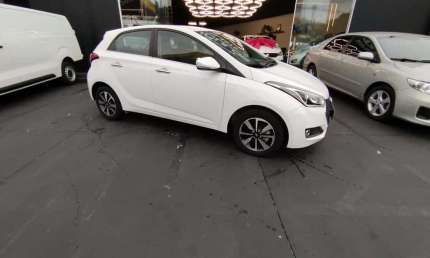 Hyundai hb20 1.6 a premium 2019