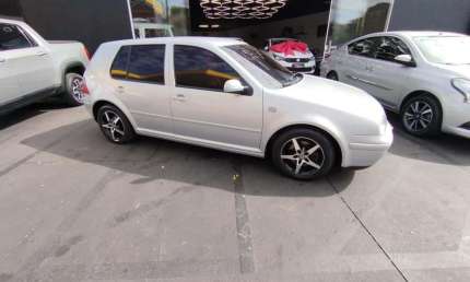 Volkswagen golf 2.0 2000