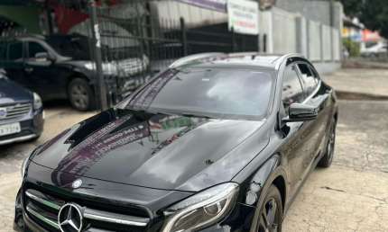 Mercedes benz gla 200  (novavissima)