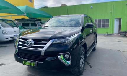 Toyota hilux sw4 2.7 srv 4x2 16v
