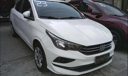 Fiat cronos cross 1.6 mi total flex 8v ce - branca - 2022/2023
