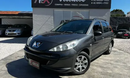 Peugeot 207 sw xr, motor 1.4, ano 2012 completa, excelente espaço interno.