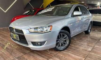 Mitsubishi lancer 2.0 hle 16v gasolina 4p automático