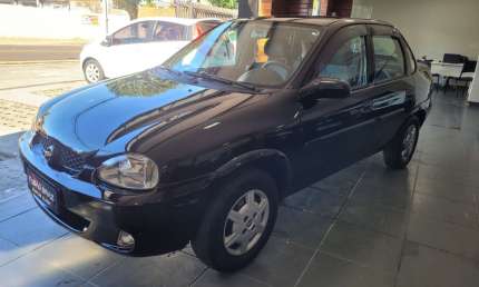 Corsa 1.0 wind