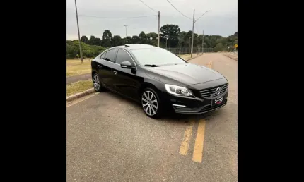 Volvo s60 2.0 t5 momentum 16v turbo gas. aut 2016
