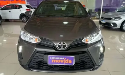 Toyota yaris yaris 1.5 xl plus connect cvt