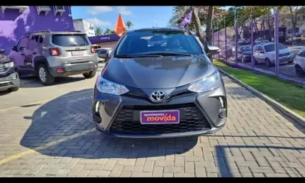 Toyota yaris yaris 1.5 xl plus connect cvt