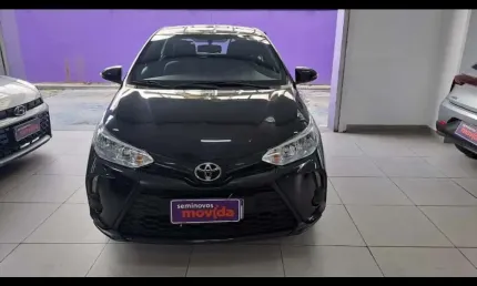 Toyota yaris yaris 1.5 xl plus connect cvt