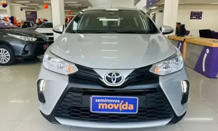 Toyota yaris yaris 1.5 xl plus connect cvt