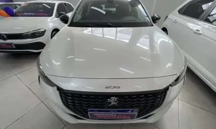 Peugeot 208 1.6 active 16v 4p