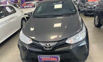 Toyota yaris yaris 1.5 xl plus connect cvt