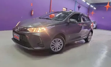 Toyota yaris yaris 1.5 xl plus connect cvt
