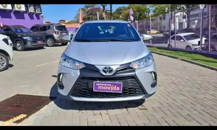 Toyota yaris yaris 1.5 xl plus connect cvt