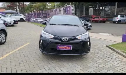 Toyota yaris yaris 1.5 xl plus connect cvt