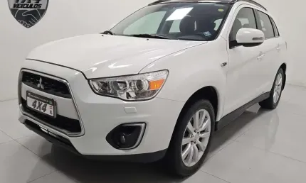 Mitsubishi asx 2.0 16v 4x4 160cv aut.  - branca - 2014/2015