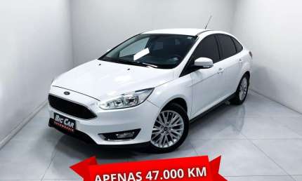 Ford focus fastback se 2.0 flex aut.  - branca - 2017/2017