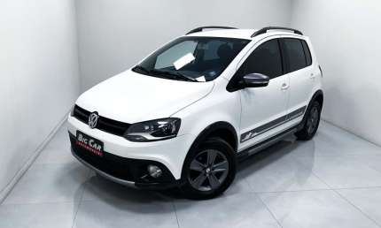 Volkswagen crossfox 1.6 mi total flex 8v - branca - 2011/2012