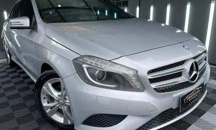 Mercedes-benz a200turbo 2015