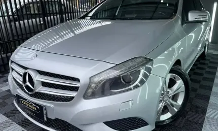 Mercedes-benz a200turbo 2015